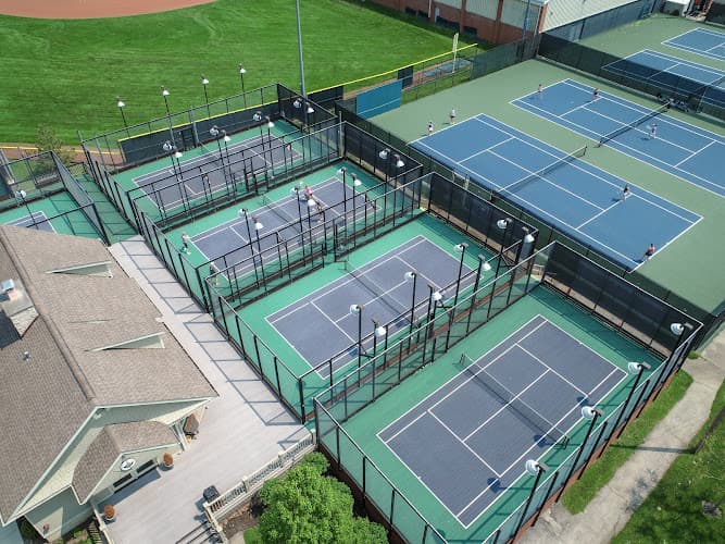 Winnetka Platform Tennis Facility