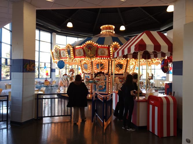 Jack A. Claes Pavilion | Elk Grove Park District