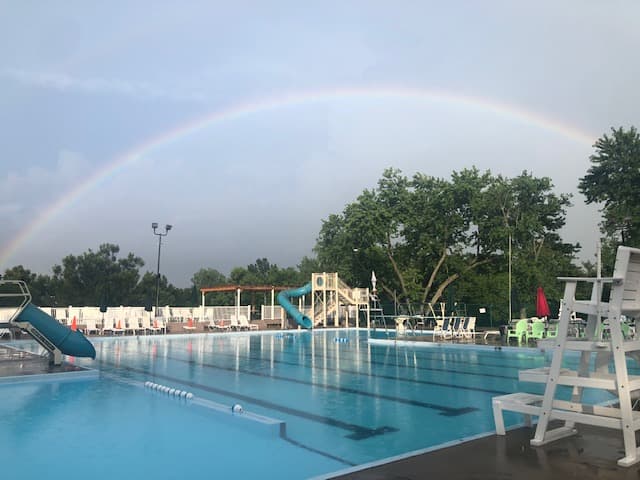 Cool Dell Swim & Tennis Club