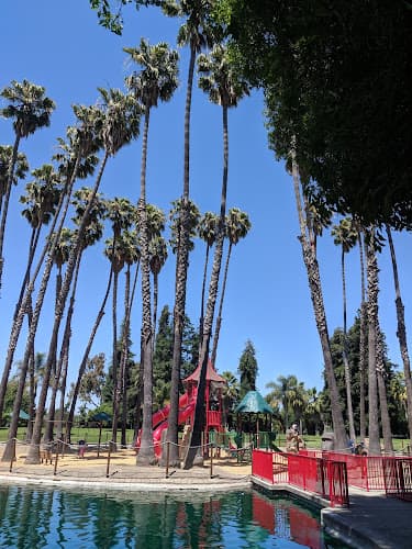 Reception Center | Las Palmas Park