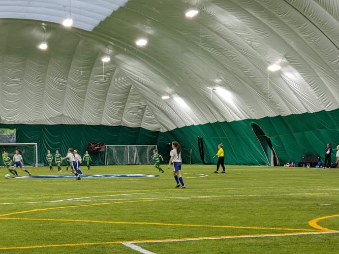 Centercourt Club & Sports - Gillette
