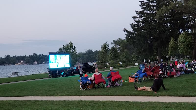 Pavilion Shore Park
