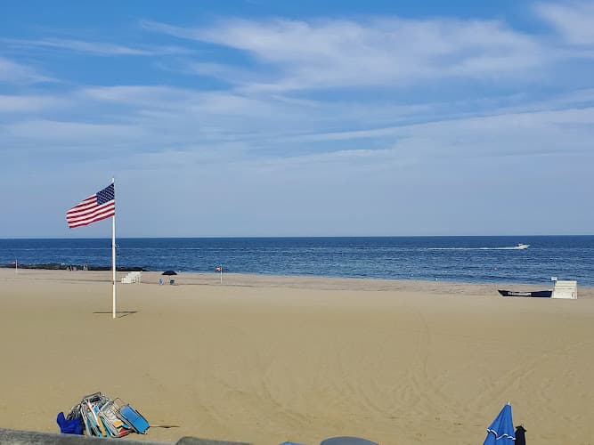Allenhurst Beach Club