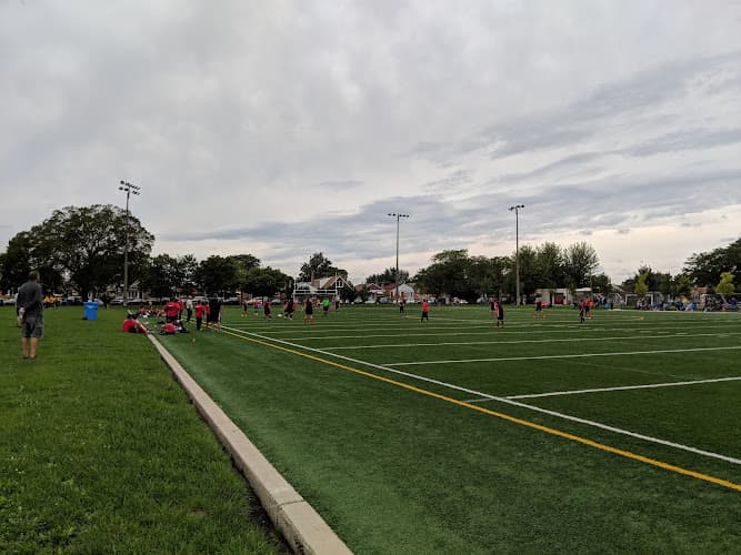 West Lawn Park