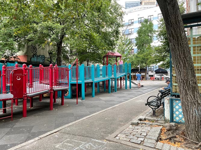 Vesuvio Playground