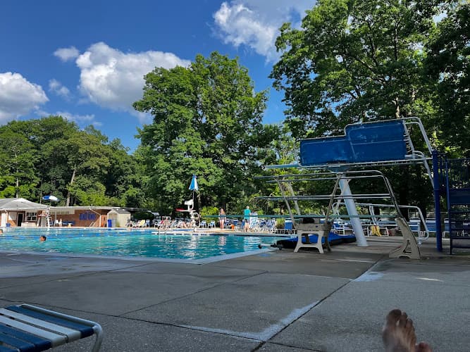 Whitehall Pool and Tennis Club