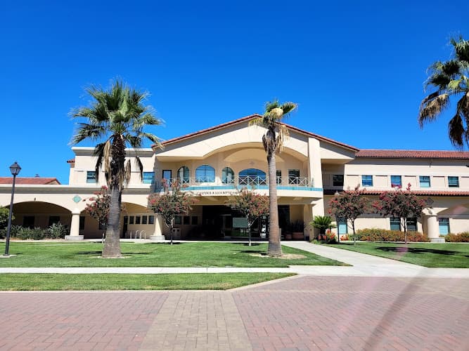 Degheri Tennis Center