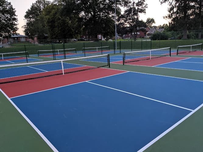 Carondelet Tennis Courts