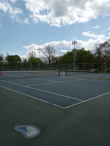 Lake Park Tennis