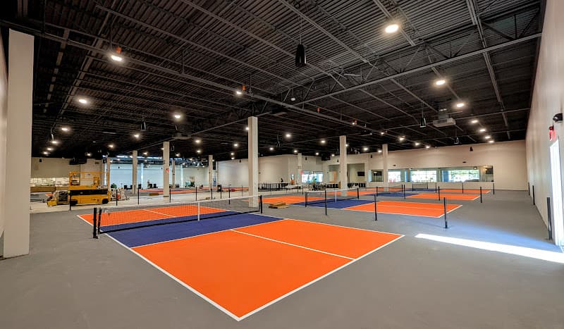 Crush Yard - Pickleball Bar & Lounge
