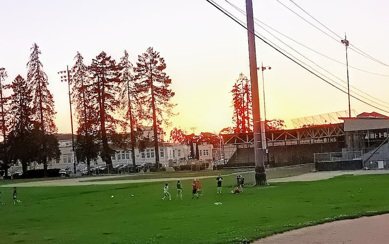 Washington Park-basketball court