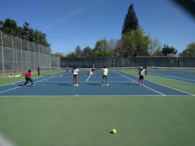 Tennis Courts | Los Altos High School