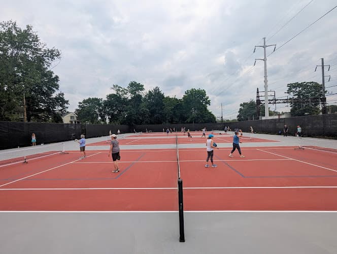 Tomlinson Pickleball Courts