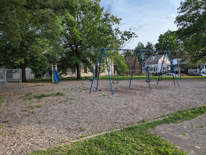 35th & Carlisle Park