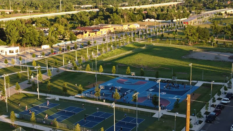 Lower Scissortail Park Basketball Courts