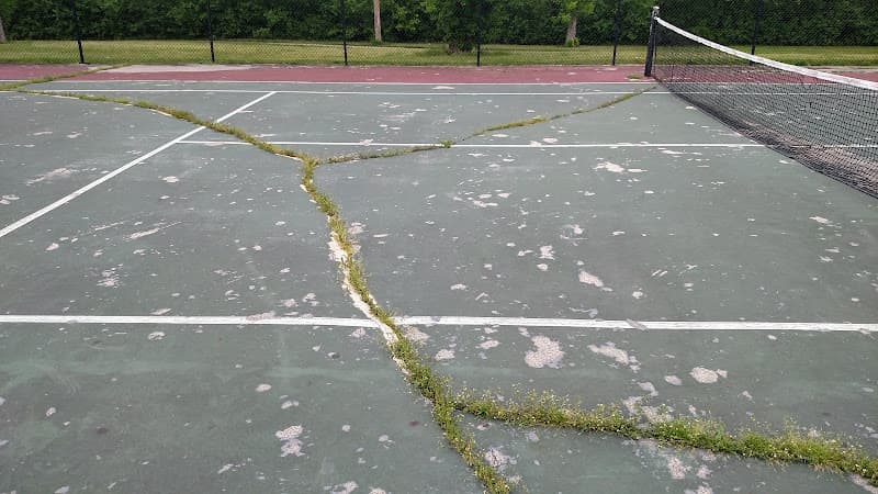 Legion Park Tennis Courts