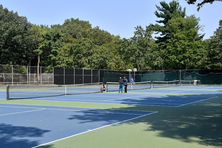 Crocheron Park