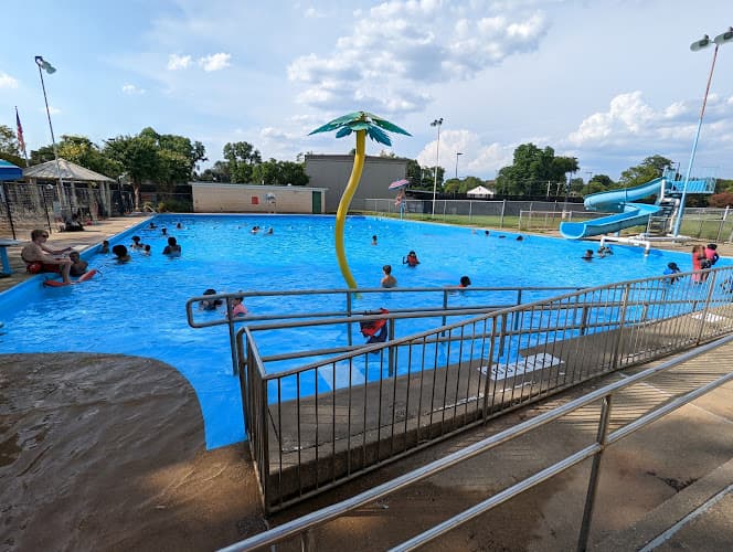 Querbes Park Recreation Center