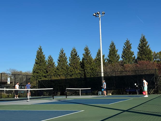 Pickleball Courts