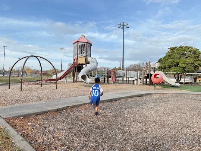 Plymouth Creek Playfield Park