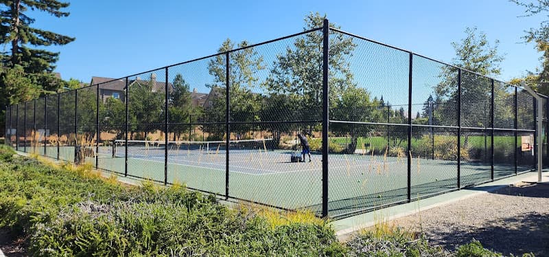 Tennis Courts| Seven Seas Park
