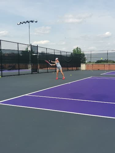 Huston-Marsh-Griffith Tennis Center