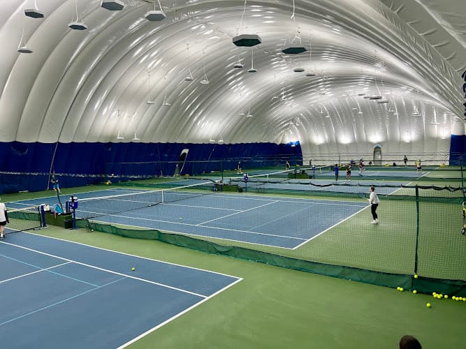 Manhattan Plaza Racquet Club - Advantage Tennis Clubs