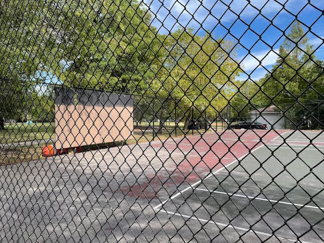 Touhy Park Tennis Court