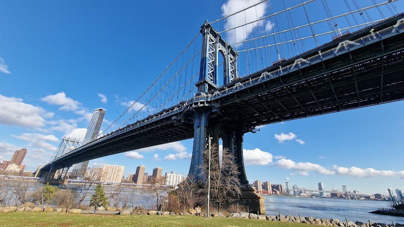 Brooklyn Bridge Park