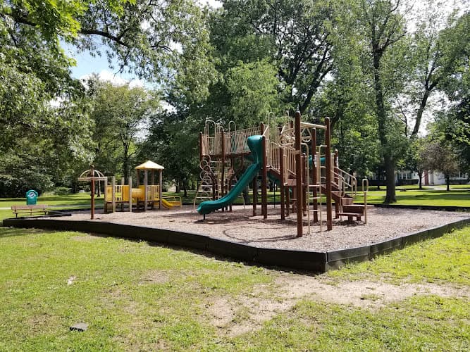 Pine Woods Park