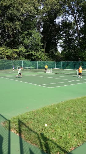 Crofton Swim and Tennis Club