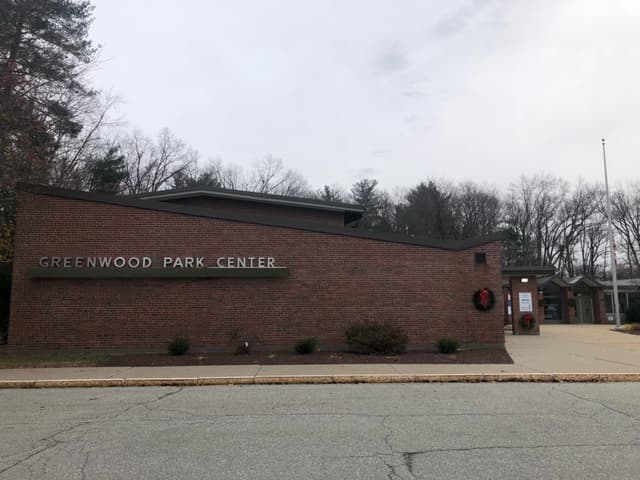 Longmeadow Parks & Recreation