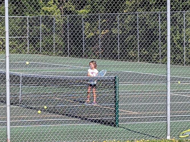 WEAVER LAKE TENNIS COURTS