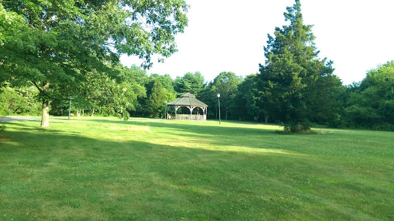 Savings Court Park