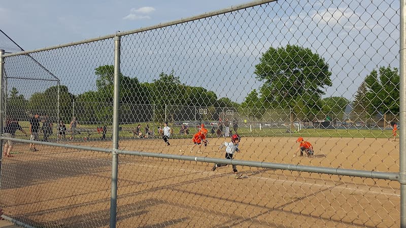 Lakeview Knolls Park
