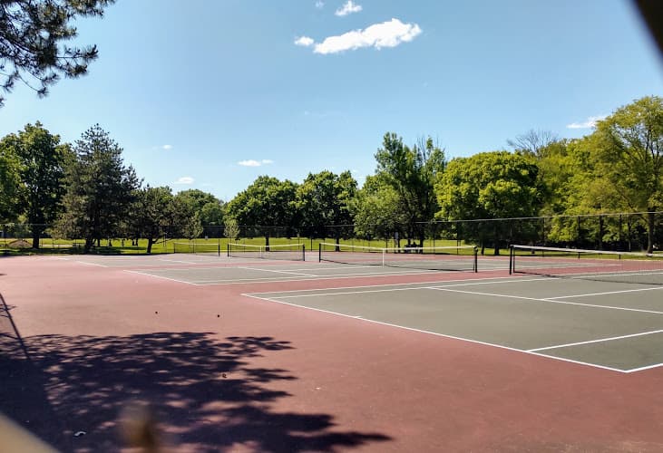 Peterson Park Tennis Courts