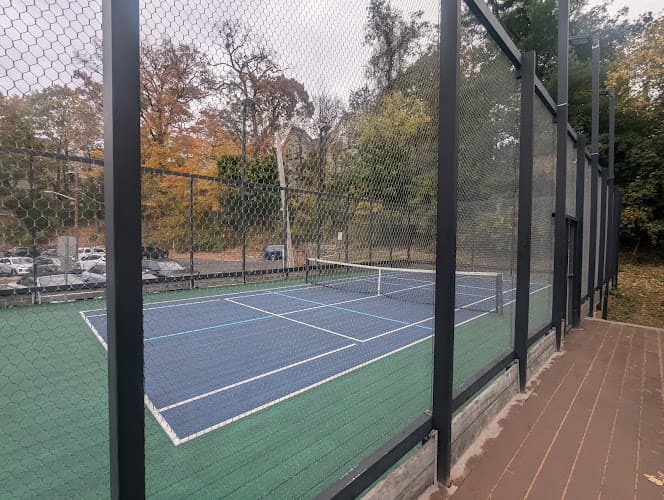 Bronxville Village Paddle Courts