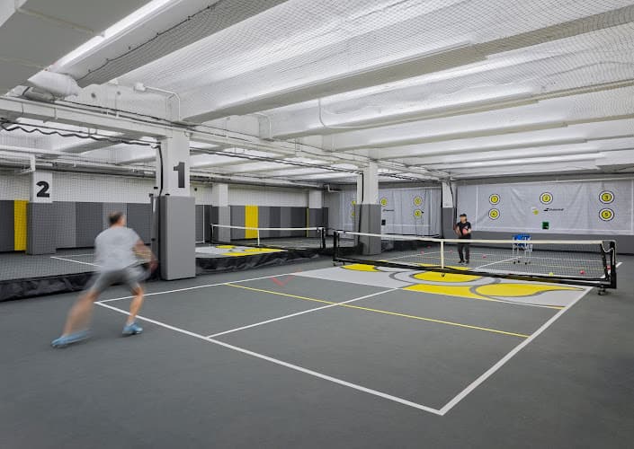 Court 16 Manhattan-FiDi – Tennis Remixed